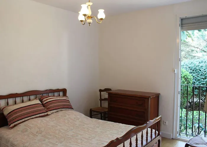 T2 Avec Terrasse Et Parking A 400 M Du Port - 4rs207 Appartement